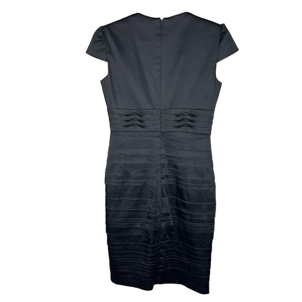 JAX Women's Black Knee Length Cocktail Dress Size 8 Cap Sleeve V-Neck - Picture 3 of 7